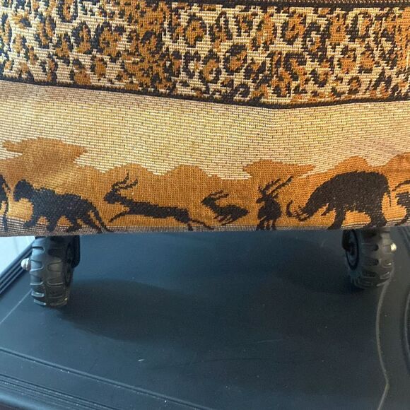 Bovano U.S.A. Animal Safari Print Tapestry Rolling Bag Travel Carry On New w/Tag - Picture 14 of 14